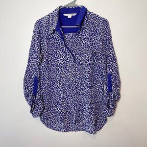 Diane von Furstenberg Lorelei Two Button Up Blouse Womens 10 Silk Blue Roll Tab